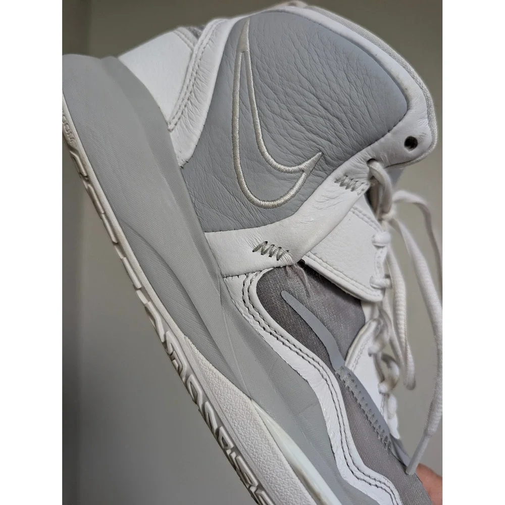 Nike Kyrie Infinity White Smoke Grey Basketball Shoes DQ9614-100 Mens 10.5